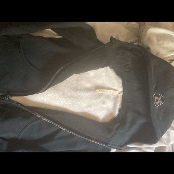 Vintage Lululemon Hoodie! - Picture 4 of 5